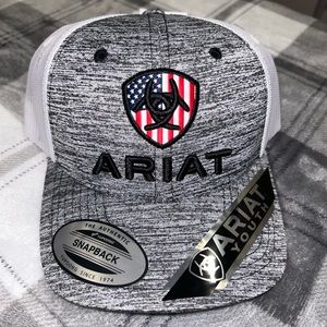 Youth ARIAT one size SnapBack cap